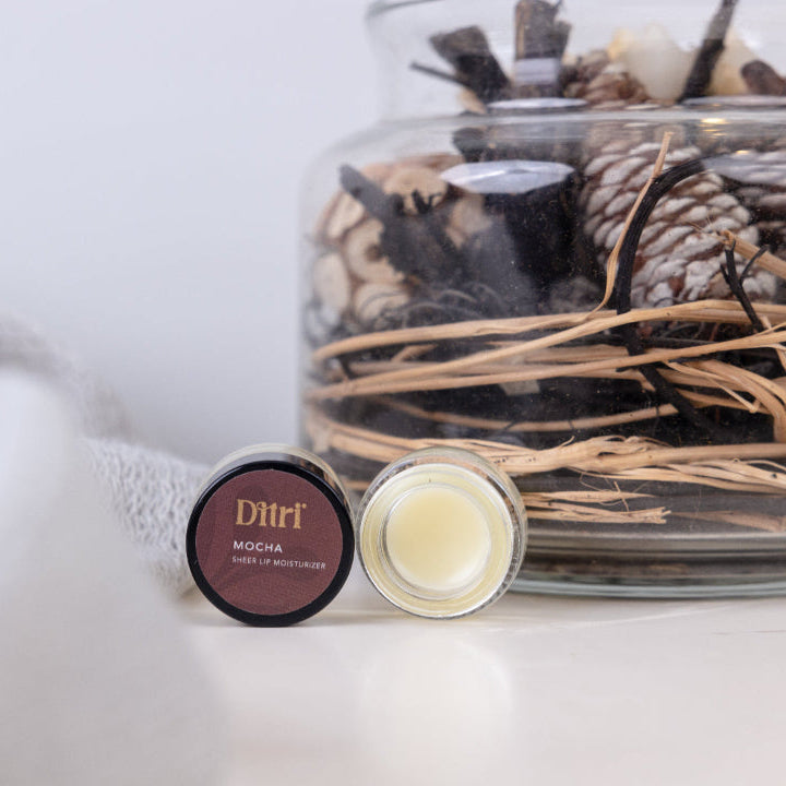 Sheer Lip Moisturizer Mocha